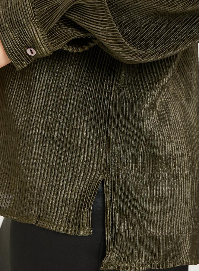 ستايلي بلوزة بليسيه بأزرار قصة واسعة - Image 3